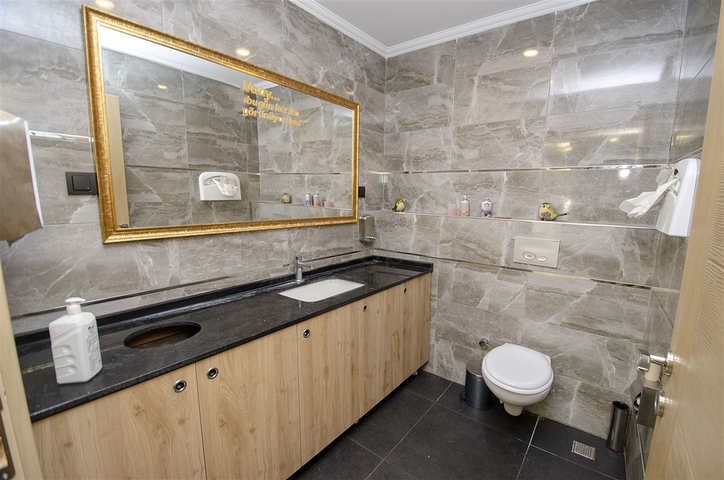 مطعم بيتزا جاهز في ليمان كونيالتي