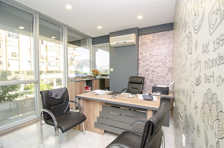 مطعم بيتزا جاهز في ليمان كونيالتي