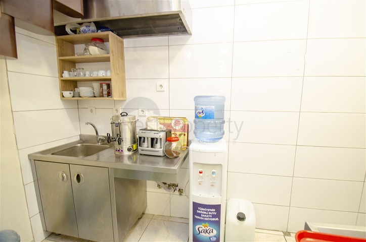 مطعم بيتزا جاهز في ليمان كونيالتي