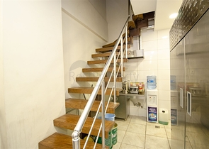 مطعم بيتزا جاهز في ليمان كونيالتي