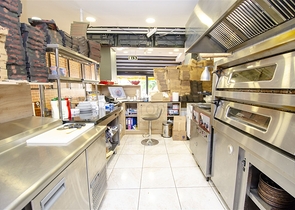 مطعم بيتزا جاهز في ليمان كونيالتي