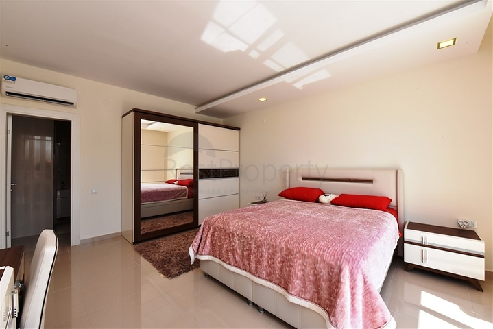 اطلالة بحر -دوبلكس مفروشة تصميم 3 غرف وصالة - مجمع فاخر -كارجي جاك / الانيا 