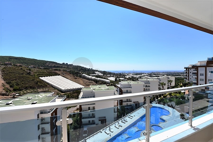 اطلالة بحر -دوبلكس مفروشة تصميم 3 غرف وصالة - مجمع فاخر -كارجي جاك / الانيا 