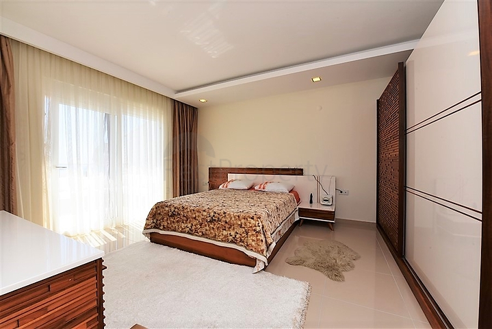 اطلالة بحر -دوبلكس مفروشة تصميم 3 غرف وصالة - مجمع فاخر -كارجي جاك / الانيا 