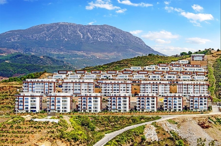 اطلالة بحر -دوبلكس مفروشة تصميم 3 غرف وصالة - مجمع فاخر -كارجي جاك / الانيا 