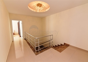 اطلالة بحر -دوبلكس مفروشة تصميم 3 غرف وصالة - مجمع فاخر -كارجي جاك / الانيا 