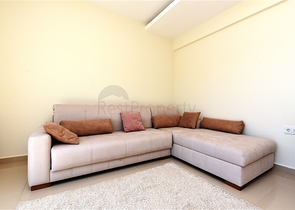 اطلالة بحر -دوبلكس مفروشة تصميم 3 غرف وصالة - مجمع فاخر -كارجي جاك / الانيا 