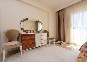 اطلالة بحر -دوبلكس مفروشة تصميم 3 غرف وصالة - مجمع فاخر -كارجي جاك / الانيا 