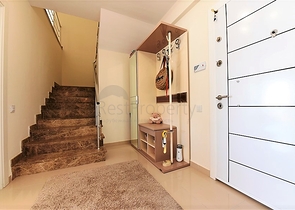 اطلالة بحر -دوبلكس مفروشة تصميم 3 غرف وصالة - مجمع فاخر -كارجي جاك / الانيا 