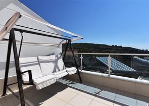 اطلالة بحر -دوبلكس مفروشة تصميم 3 غرف وصالة - مجمع فاخر -كارجي جاك / الانيا 