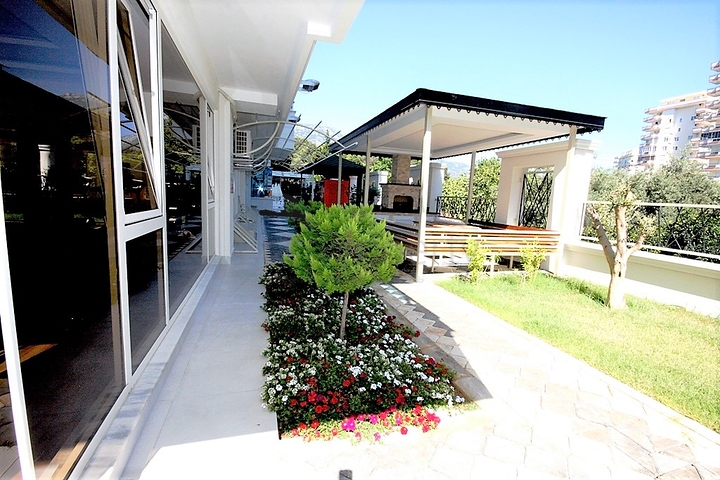 اطلالة بحر - شقة مفروشة ضمن مجمع حديث - تصميم 1+1 في مهموتلار /الانيا 