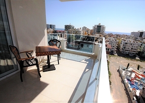 اطلالة بحر - شقة مفروشة ضمن مجمع حديث - تصميم 1+1 في مهموتلار /الانيا 