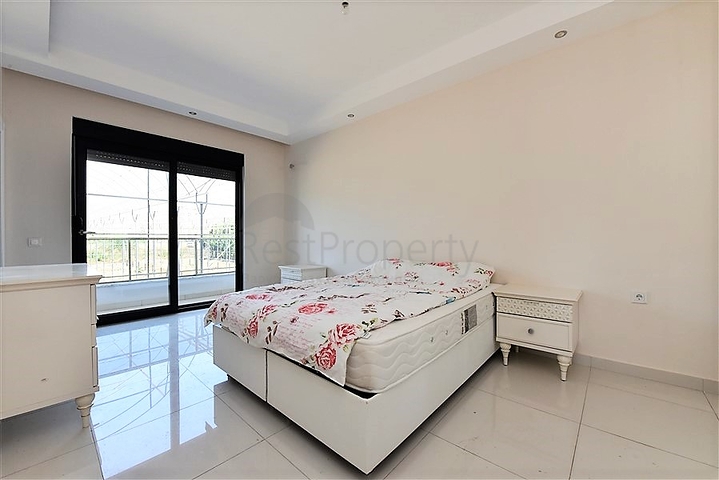 شقة غرفتين وصالة - ضمن مجمع حديث - قريبة من البحر - في كارجي جاك / الانيا 