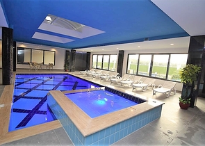 شقة غرفتين وصالة - ضمن مجمع حديث - قريبة من البحر - في كارجي جاك / الانيا 