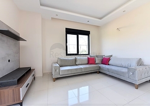 شقة غرفتين وصالة - ضمن مجمع حديث - قريبة من البحر - في كارجي جاك / الانيا 