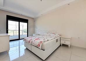 شقة غرفتين وصالة - ضمن مجمع حديث - قريبة من البحر - في كارجي جاك / الانيا 