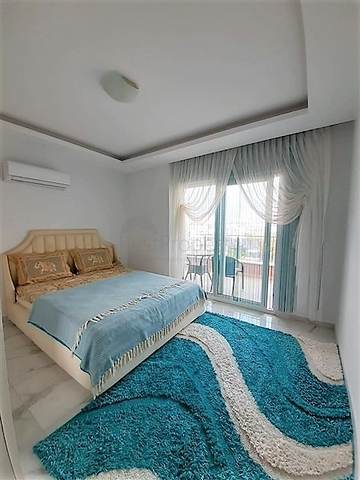 شقة جديدة -من تصميم 1+1 - مع الفرش -ضمن مجمع سكني قريب من البحر / مهموتلار /الانيا 