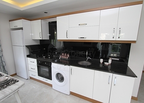 شقة مفروشة - غرفتين وصالة ضمن مجمع حديث -بسعر مناسب - مهموتلار / الانيا 