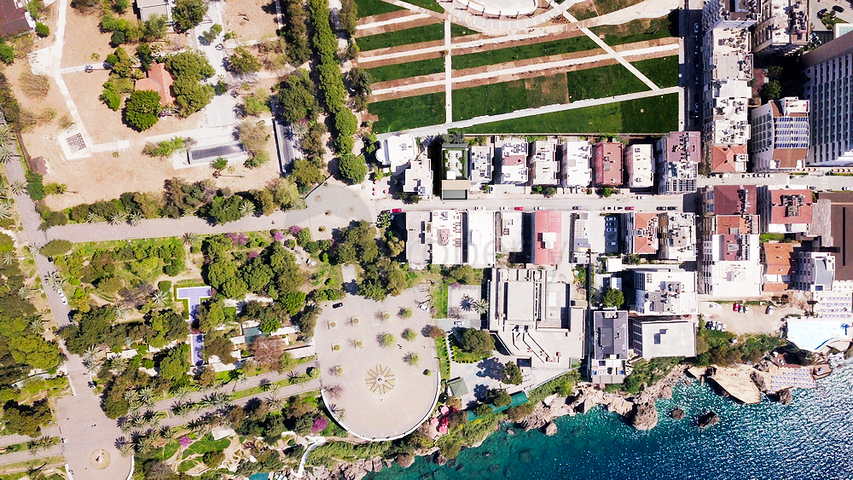 مشروع استثماري في حديقة كاراليوغلو في أنطاليا