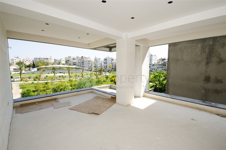 مشروع استثماري في حديقة كاراليوغلو في أنطاليا