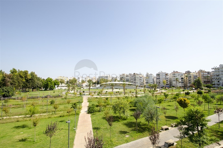 مشروع استثماري في حديقة كاراليوغلو في أنطاليا