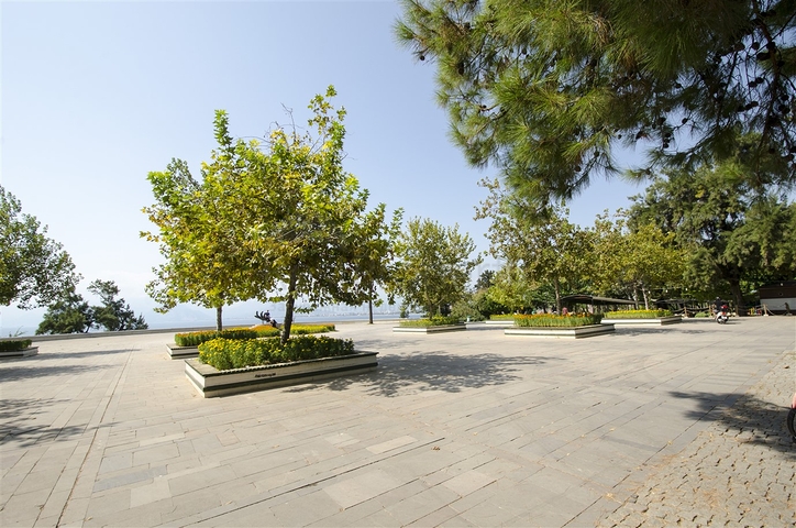 مشروع استثماري في حديقة كاراليوغلو في أنطاليا