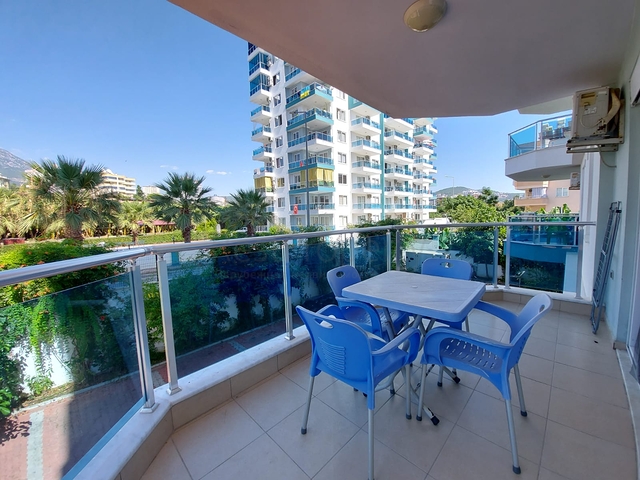 شقة مفروشة ضمن مجمع سكني حديث في مهموتلار /الانيا 