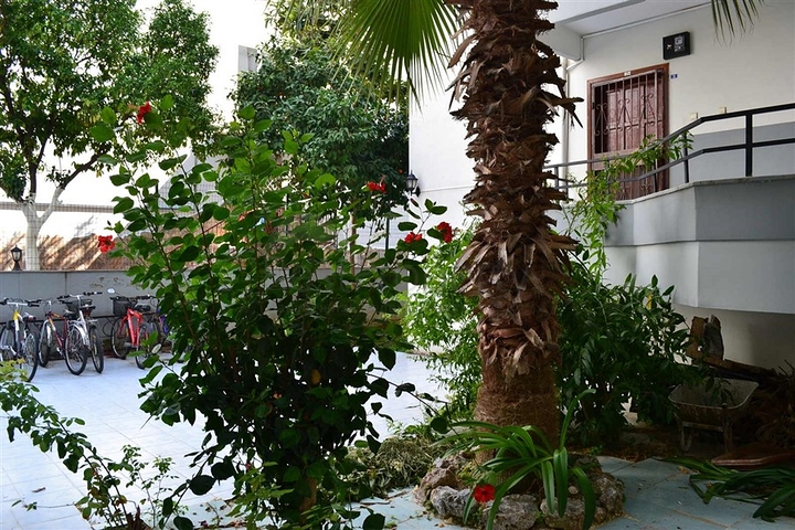 بسعر منافس جدا - شقة مفروشة غرفتين وصالة -قريبة من البحر -مهموتلار / الانيا 