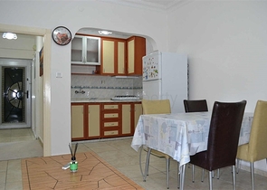 بسعر منافس جدا - شقة مفروشة غرفتين وصالة -قريبة من البحر -مهموتلار / الانيا 