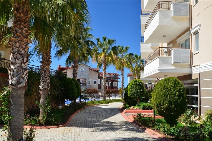 شقة عائلية - ثلاث غرف وصالة - قريبة من البحر -في افسلار / الانيا 