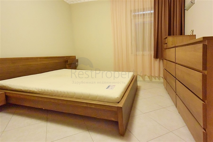 شقة عائلية - ثلاث غرف وصالة - قريبة من البحر -في افسلار / الانيا 