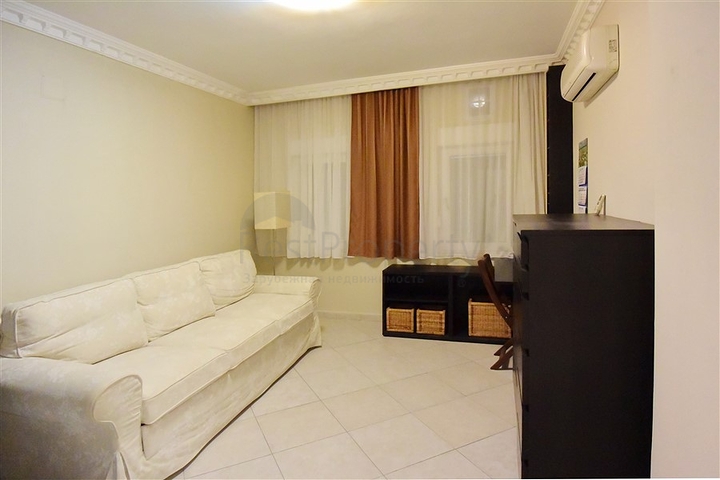 شقة عائلية - ثلاث غرف وصالة - قريبة من البحر -في افسلار / الانيا 