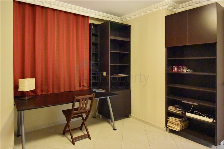 شقة عائلية - ثلاث غرف وصالة - قريبة من البحر -في افسلار / الانيا 