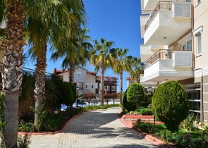 شقة عائلية - ثلاث غرف وصالة - قريبة من البحر -في افسلار / الانيا 