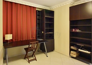 شقة عائلية - ثلاث غرف وصالة - قريبة من البحر -في افسلار / الانيا 