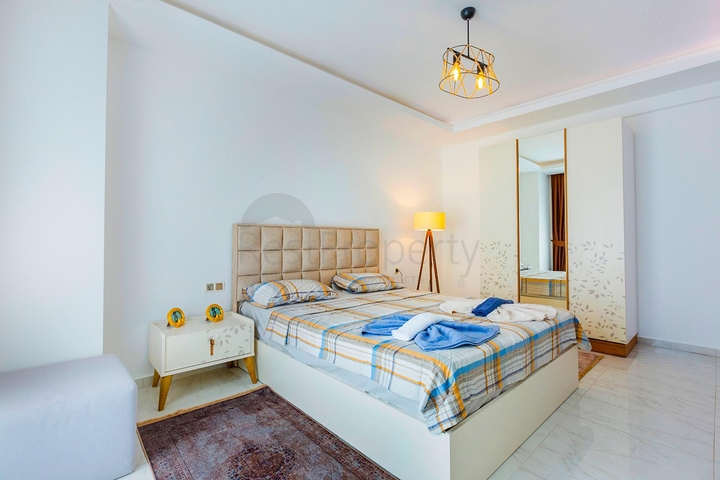 طابق مرتفع -اطلالة بحر - شقة مفروشة غرفتين وصالة - في مهموتلار / الانيا 