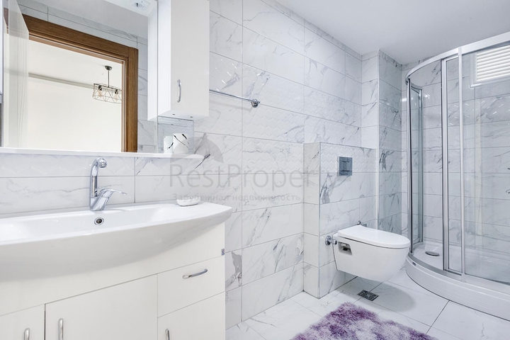 طابق مرتفع -اطلالة بحر - شقة مفروشة غرفتين وصالة - في مهموتلار / الانيا 