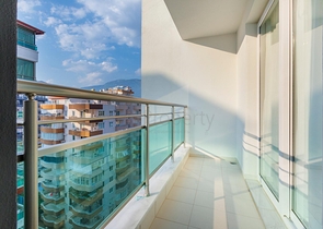 طابق مرتفع -اطلالة بحر - شقة مفروشة غرفتين وصالة - في مهموتلار / الانيا 