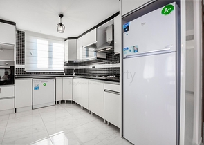 طابق مرتفع -اطلالة بحر - شقة مفروشة غرفتين وصالة - في مهموتلار / الانيا 