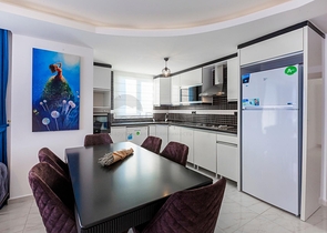 طابق مرتفع -اطلالة بحر - شقة مفروشة غرفتين وصالة - في مهموتلار / الانيا 