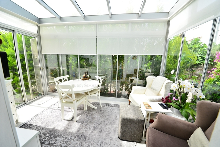 فيلا مستقلة مع مسبح خاص - ثلاث غرف وصالة - في فتهية 