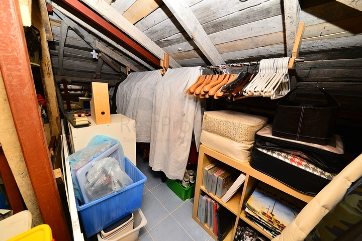 فيلا مستقلة مع مسبح خاص - ثلاث غرف وصالة - في فتهية 