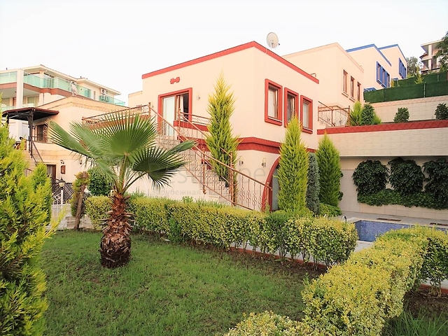 فلل مستقلة - بأسعار منافسة - في كارجي جاك / الانيا 