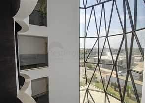 مكاتب 2 + 1 ومحل للبيع في كيبيز أنطاليا