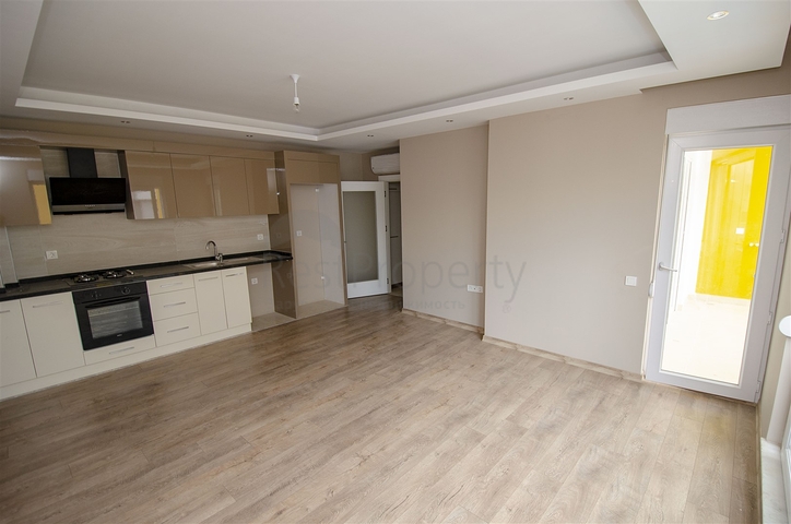 شقق 2 + 1 في مجمع بجوار قناة بواشاي في ليمان كونيالتي