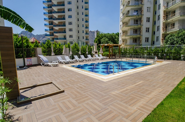 شقق 2 + 1 في مجمع بجوار قناة بواشاي في ليمان كونيالتي