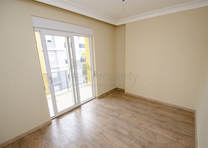 شقق 2 + 1 في مجمع بجوار قناة بواشاي في ليمان كونيالتي