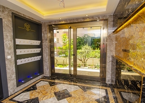 شقق 2 + 1 في مجمع بجوار قناة بواشاي في ليمان كونيالتي