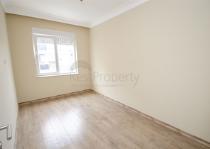 شقق 2 + 1 في مجمع بجوار قناة بواشاي في ليمان كونيالتي