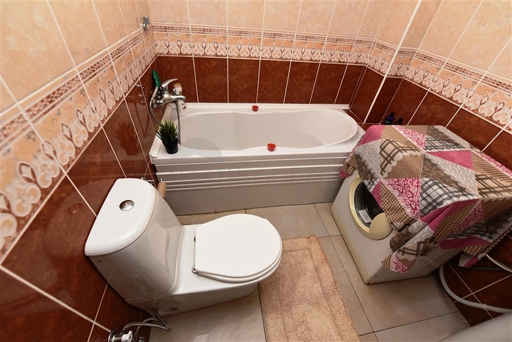 فيلا مستقلة مع مسبح خاص - 4 غرف وصالة - كارجي جاك/ الانيا 